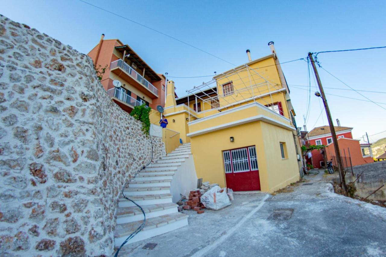 Villa Markezinis Lakones Exterior photo